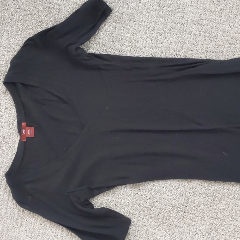Black 3/4 sleeve v neck